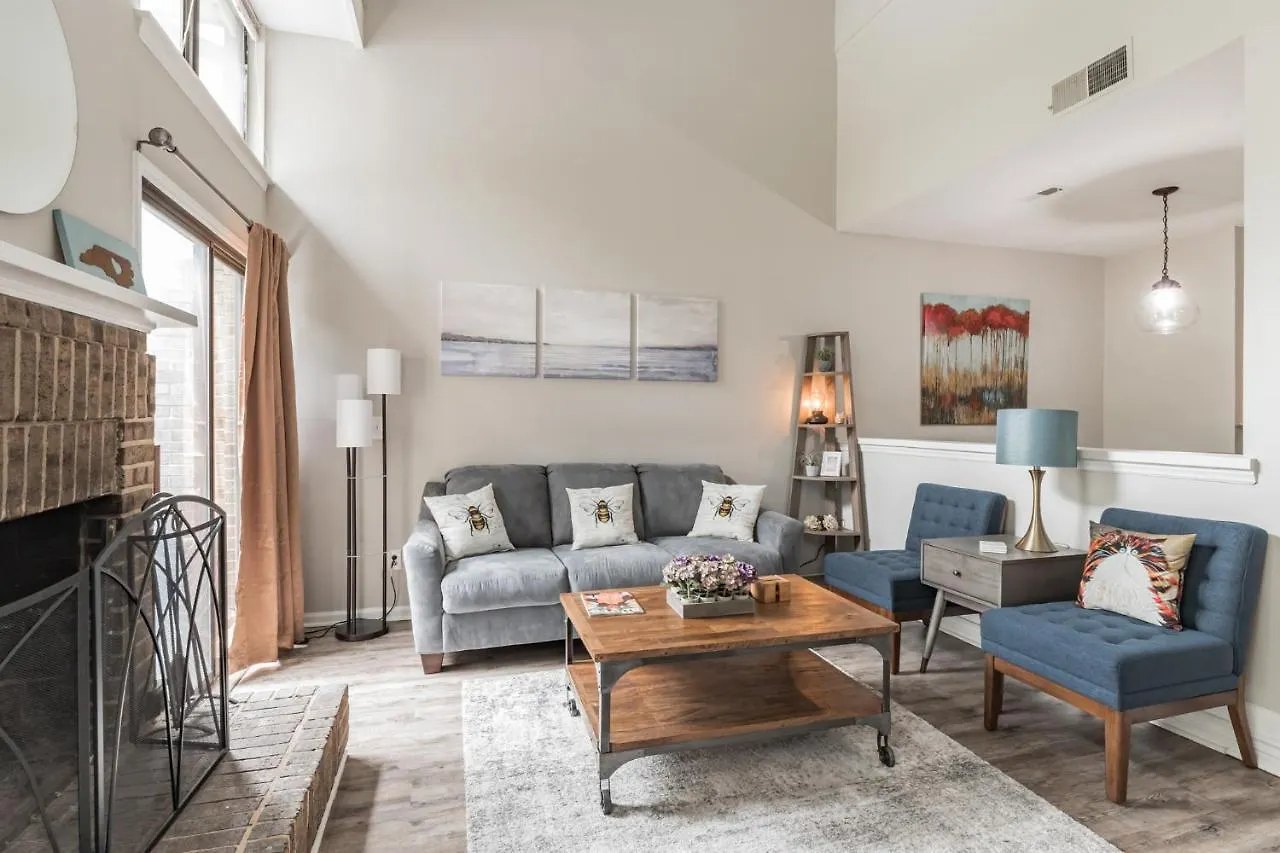Modern Cozy Townhome Charlotte USA
