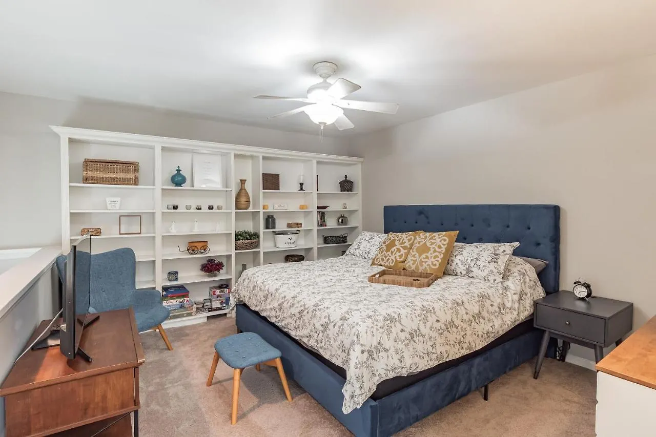 Modern Cozy Townhome Charlotte